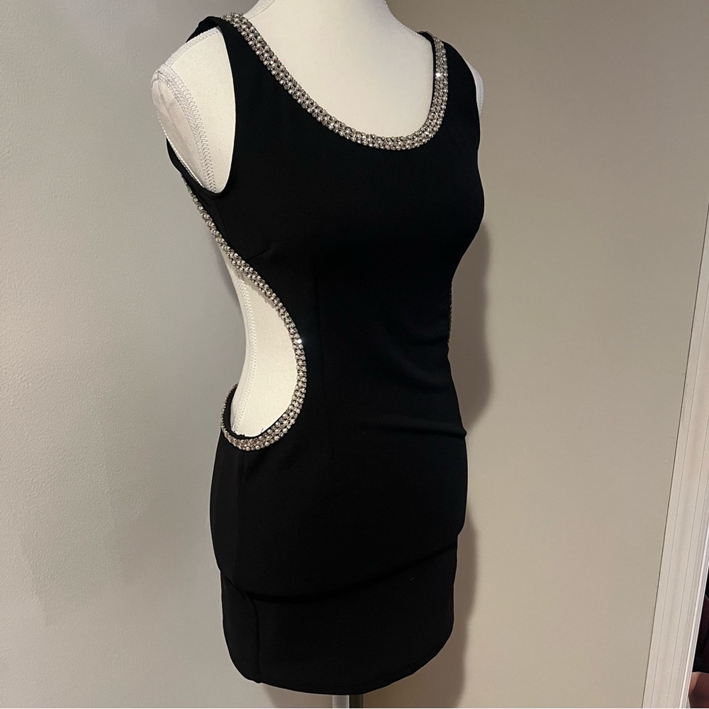 KikiRiki Open Back Rhinestone and Pearl Sleeveless Dress